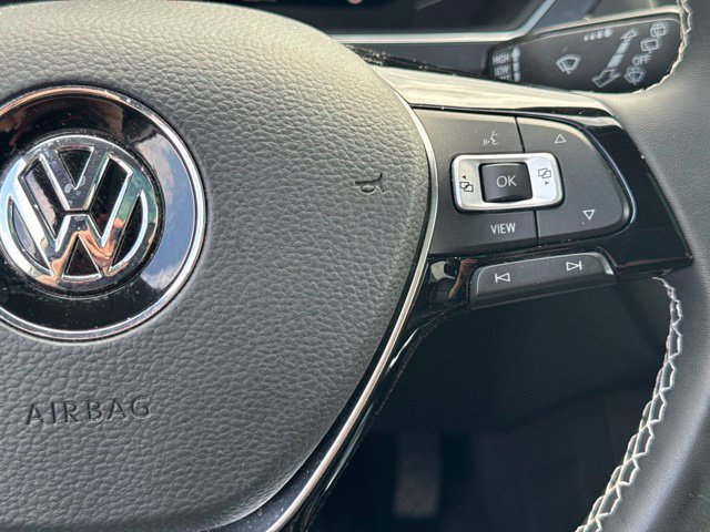 Used 2021 Volkswagen Tiguan SEL AWD/4WD image 48
