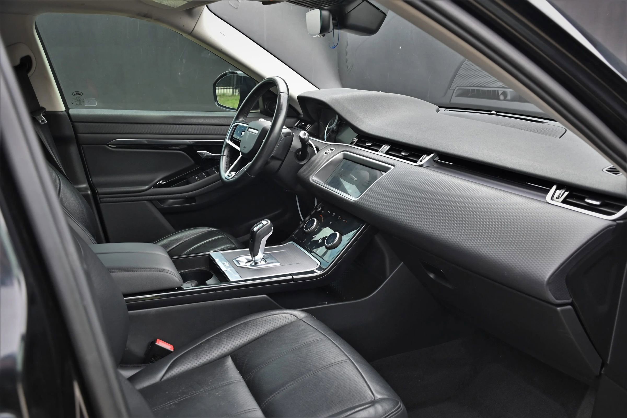 Used 2021 Land Rover Range Rover Evoque S image 15