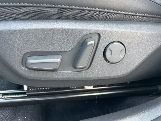 Certified 2024 Kia Niro EX Touring image 34