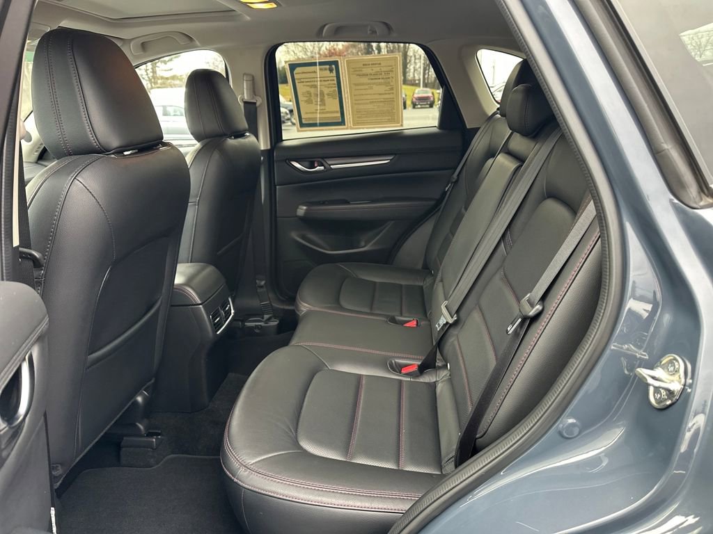 Used 2024 MAZDA CX-5 Carbon Edition image 16