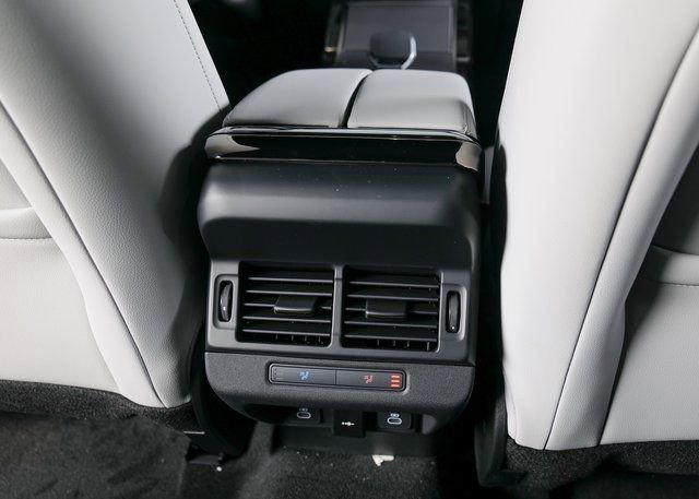 New 2026 Land Rover Range Rover Evoque S image 21