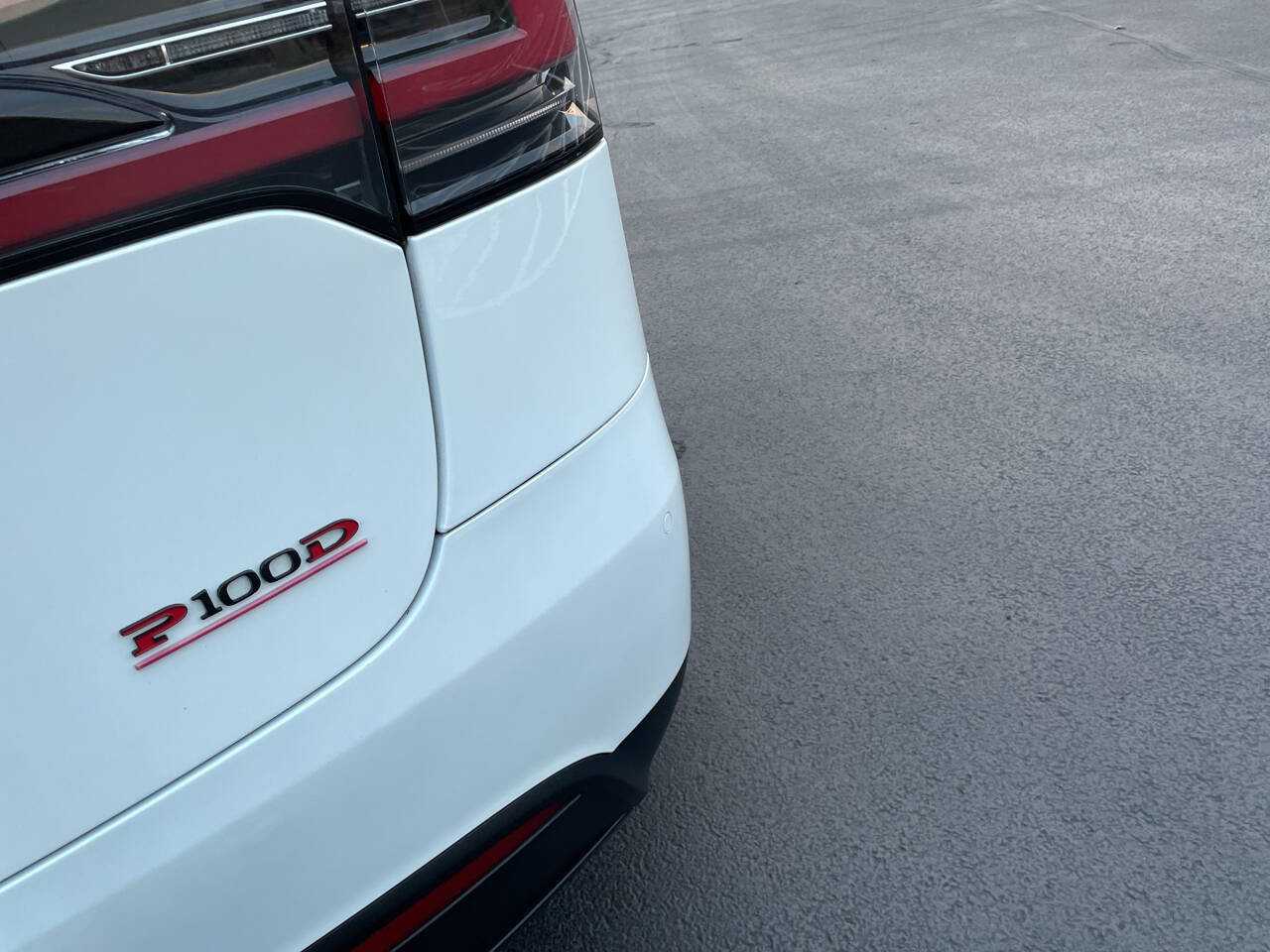 Used 2017 Tesla Model X P100D image 30