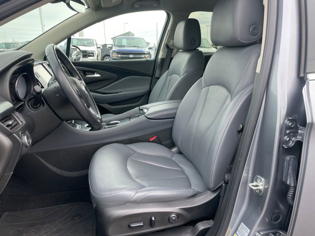 Used 2019 Buick Envision Essence image 7