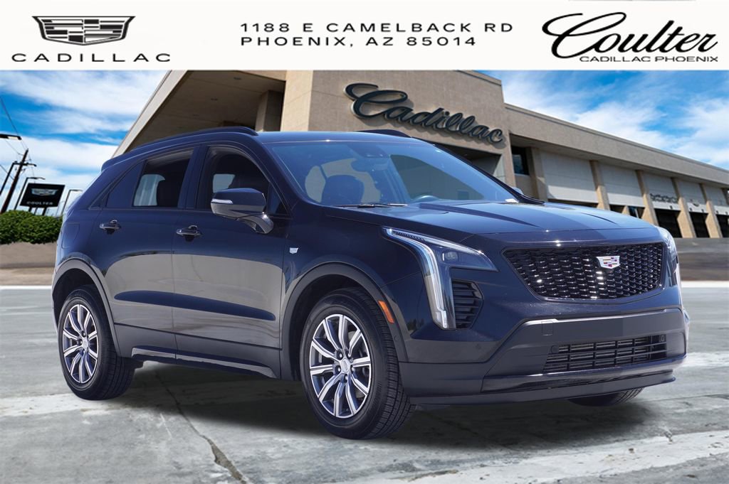 Used 2022 Cadillac XT4 Sport w/ Enhanced Visibility Package image 4