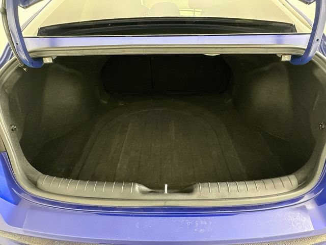 Used 2023 Hyundai Elantra Limited FWD image 25