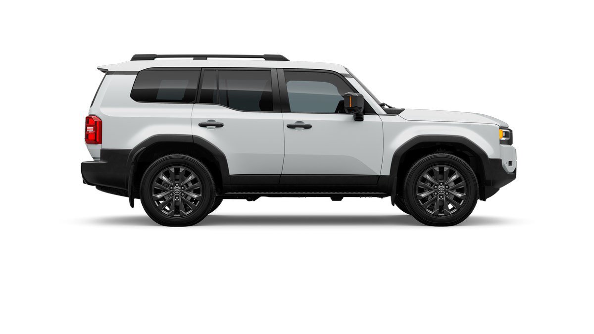 New 2027 Toyota Land Cruiser w/ Premium Package AWD/4WD image 23