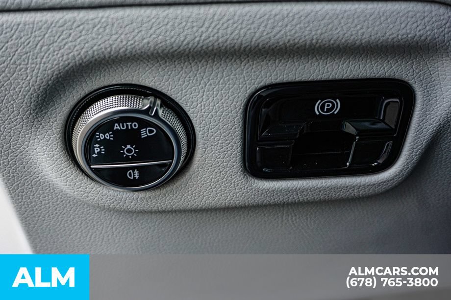 Used 2025 Mercedes-Benz EQE 350+ Sedan image 43