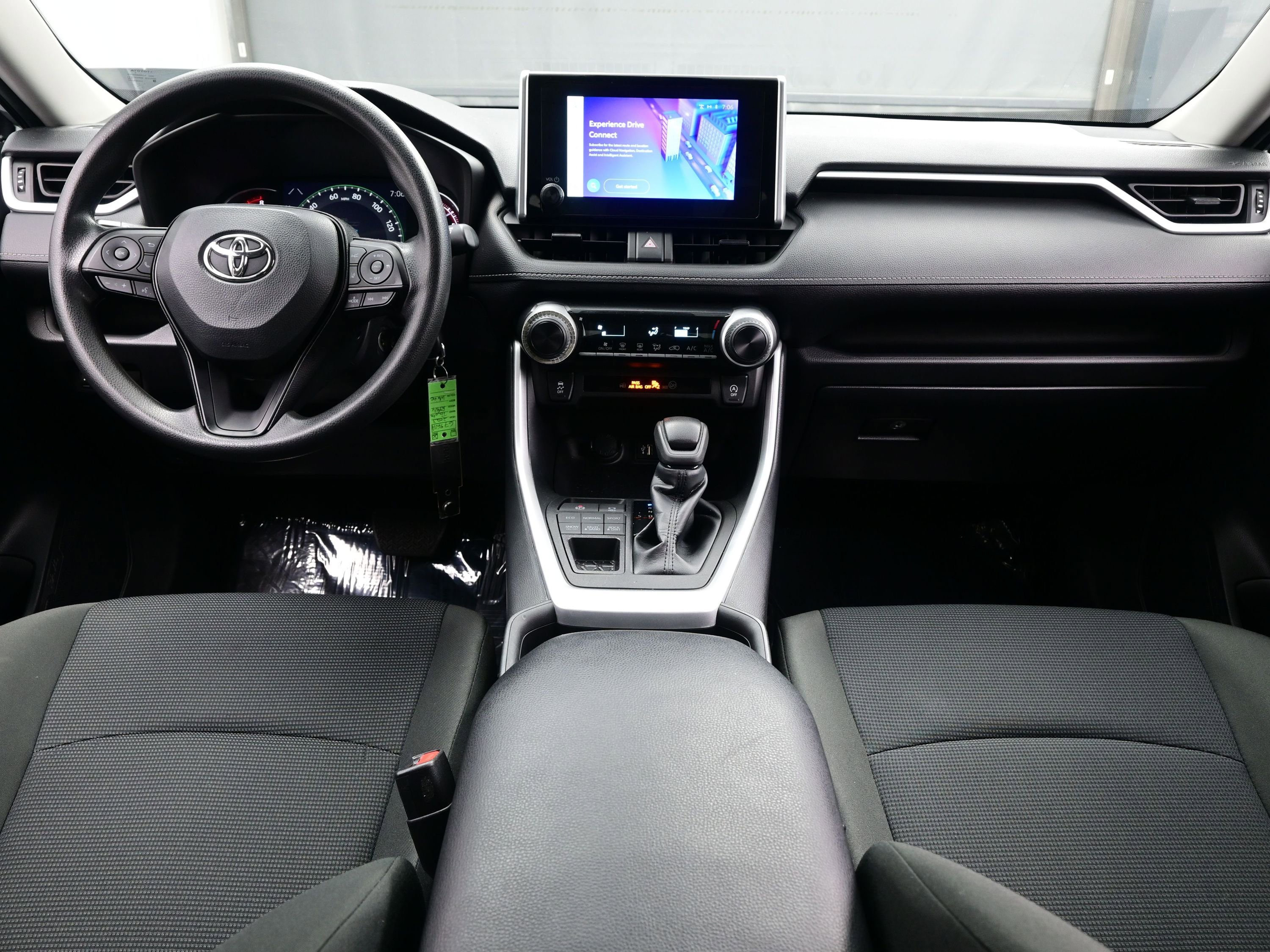 Used 2023 Toyota RAV4 LE image 16