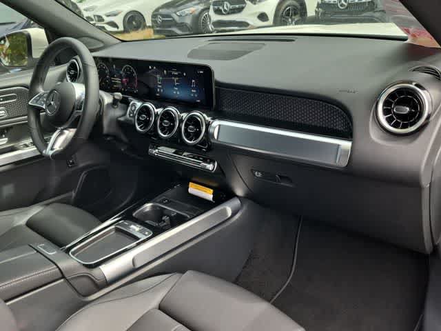 New 2026 Mercedes-Benz GLB 250 4MATIC image 22