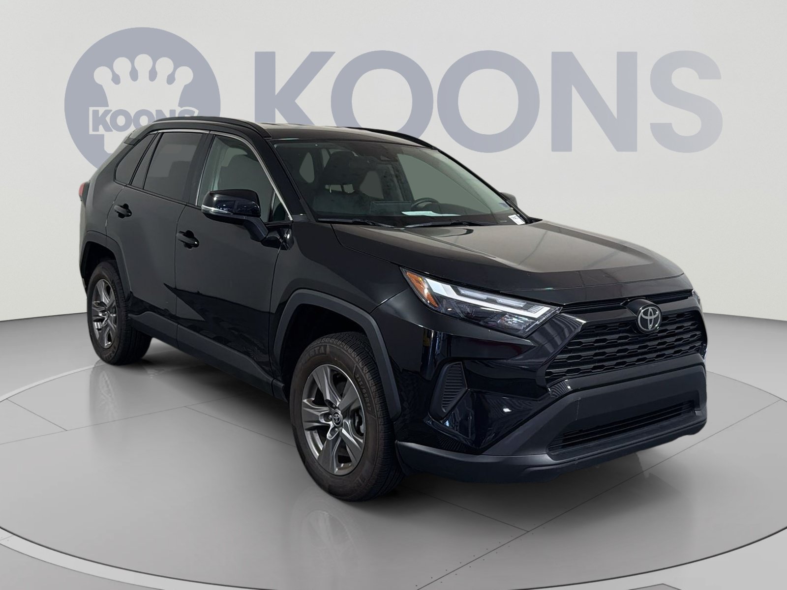 Used 2024 Toyota RAV4 XLE w/ Weather Package AWD/4WD image 10