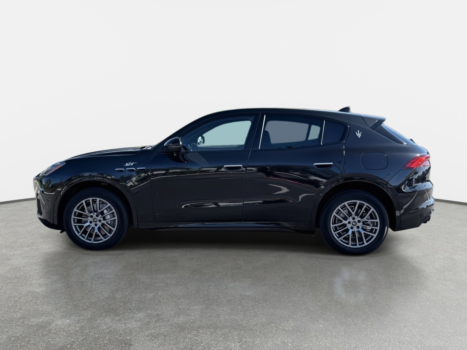 Used 2023 Maserati Grecale GT image 6