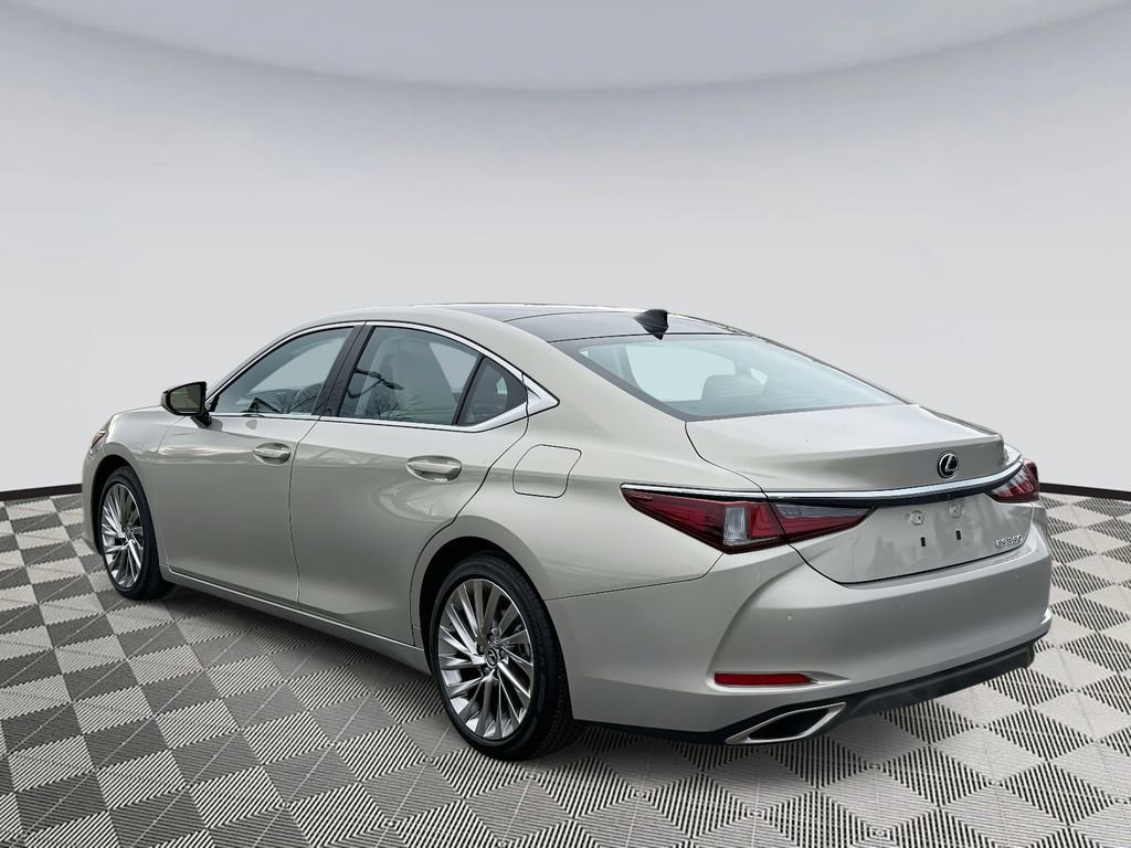 Used 2022 Lexus ES 350 Ultra Luxury image 4
