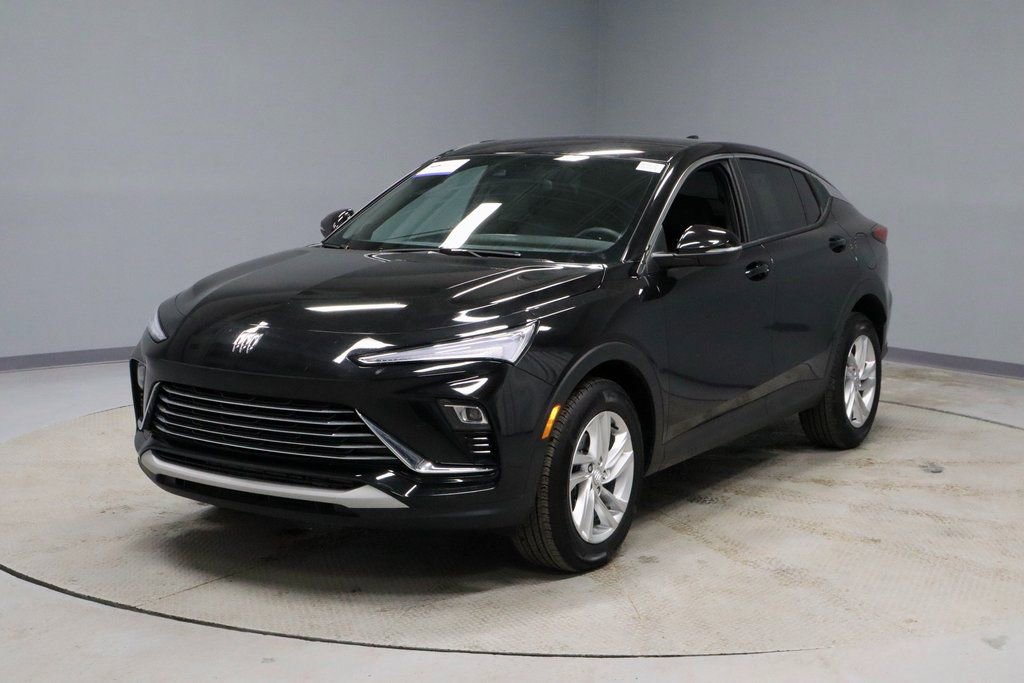 Used 2025 Buick Envista Preferred w/ Convenience II Package image 6