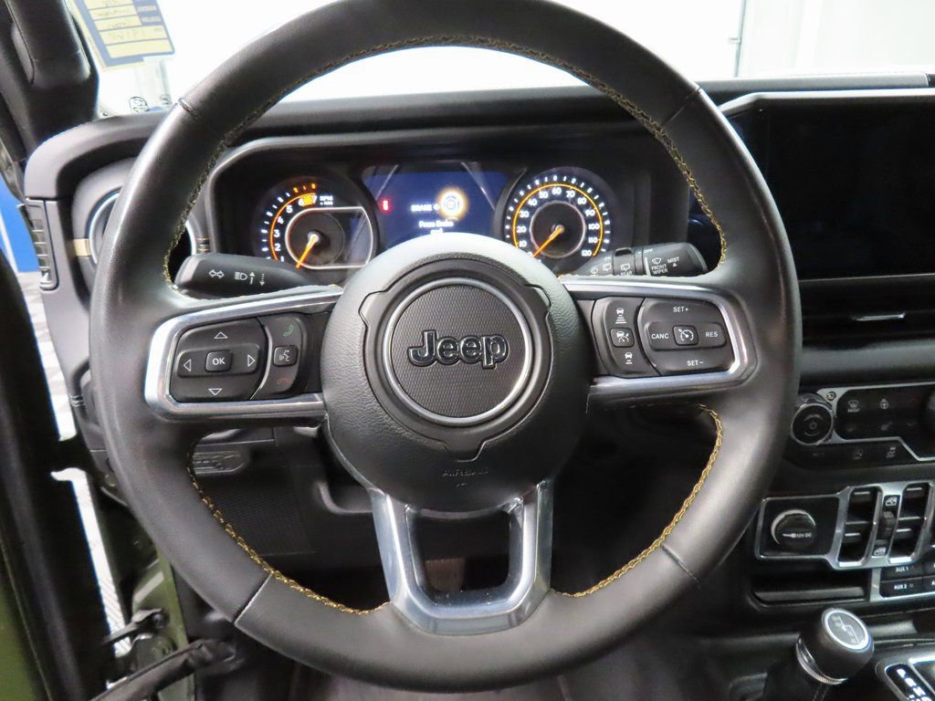 Used 2024 Jeep Wrangler Unlimited Sahara w/ Technology Group image 44