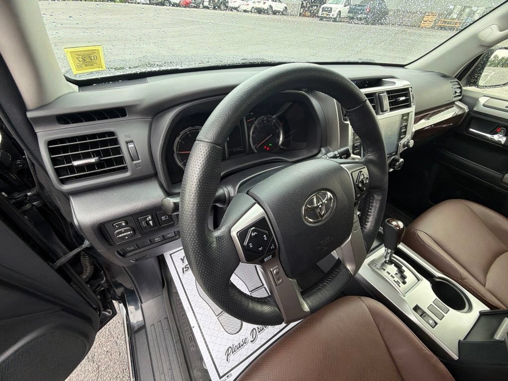 Used 2024 Toyota 4Runner Limited AWD/4WD image 21