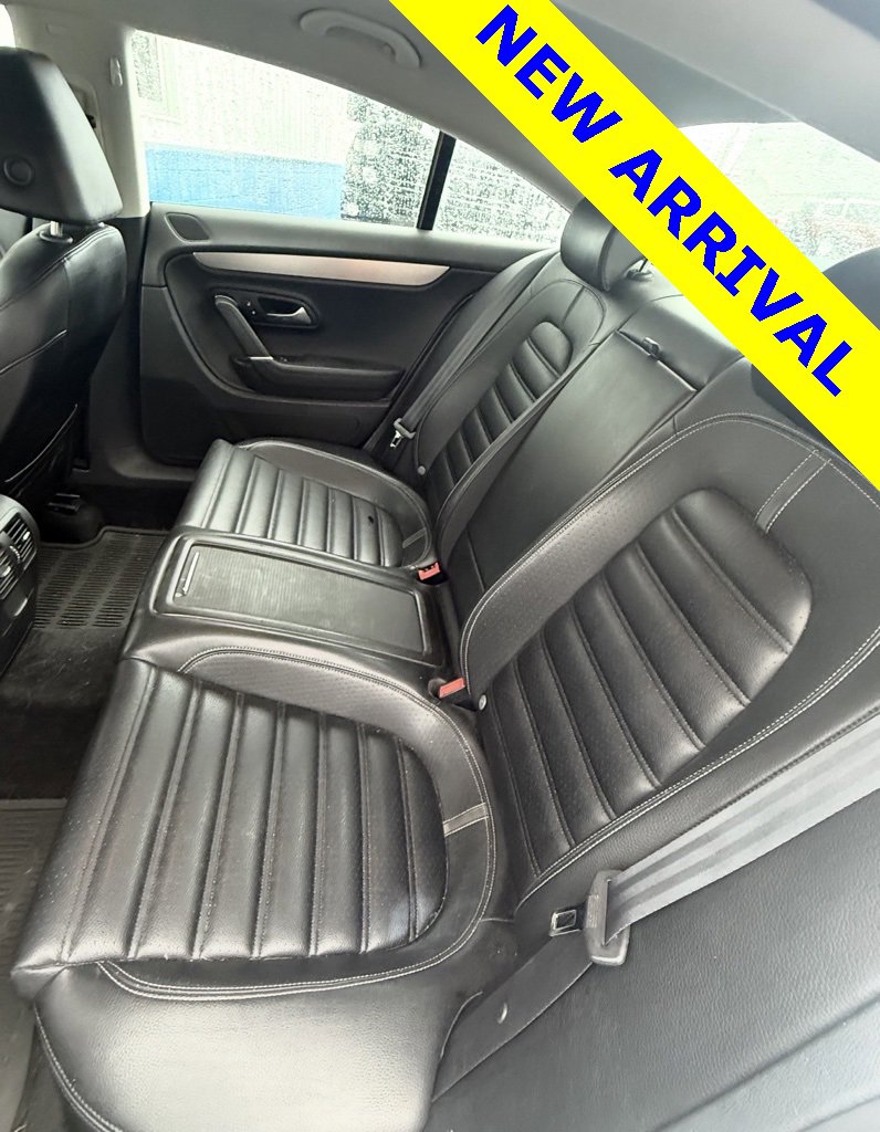Used 2012 Volkswagen CC Lux image 10