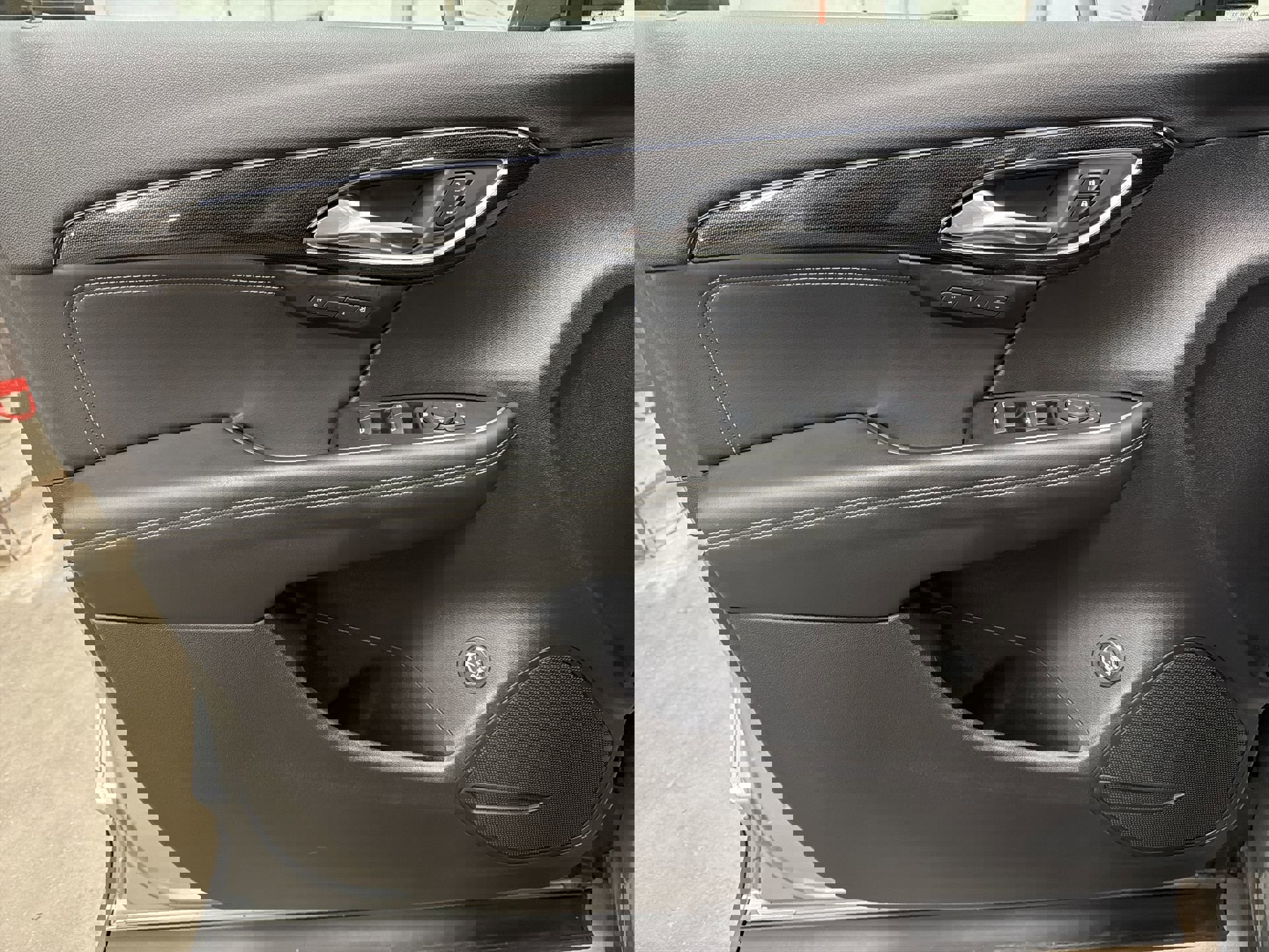 Used 2023 Buick Envision Essence image 20