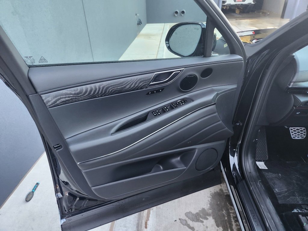 New 2026 Genesis GV80 3.5T e-SC image 7