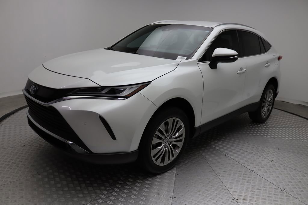 Certified 2023 Toyota Venza XLE