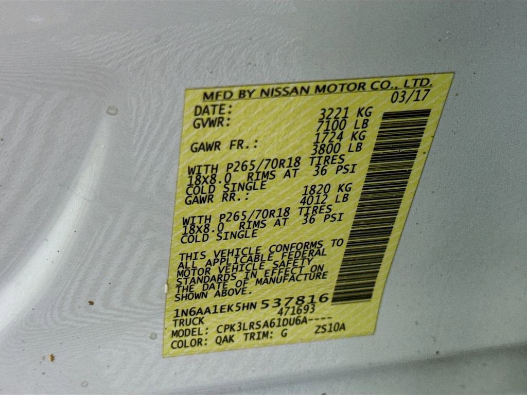 Used 2017 Nissan Titan S image 32