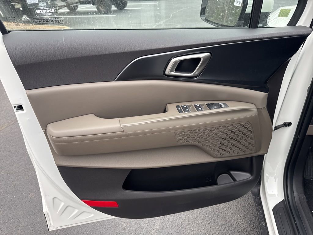 New 2026 Kia Carnival image 11