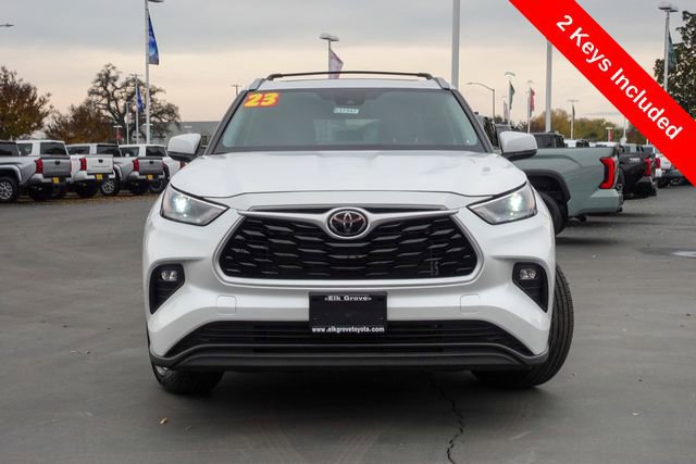 Certified 2023 Toyota Highlander XLE image 3