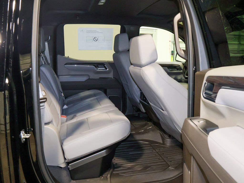 New 2026 GMC Sierra 1500 SLT w/ SLT Premium Plus Package image 30