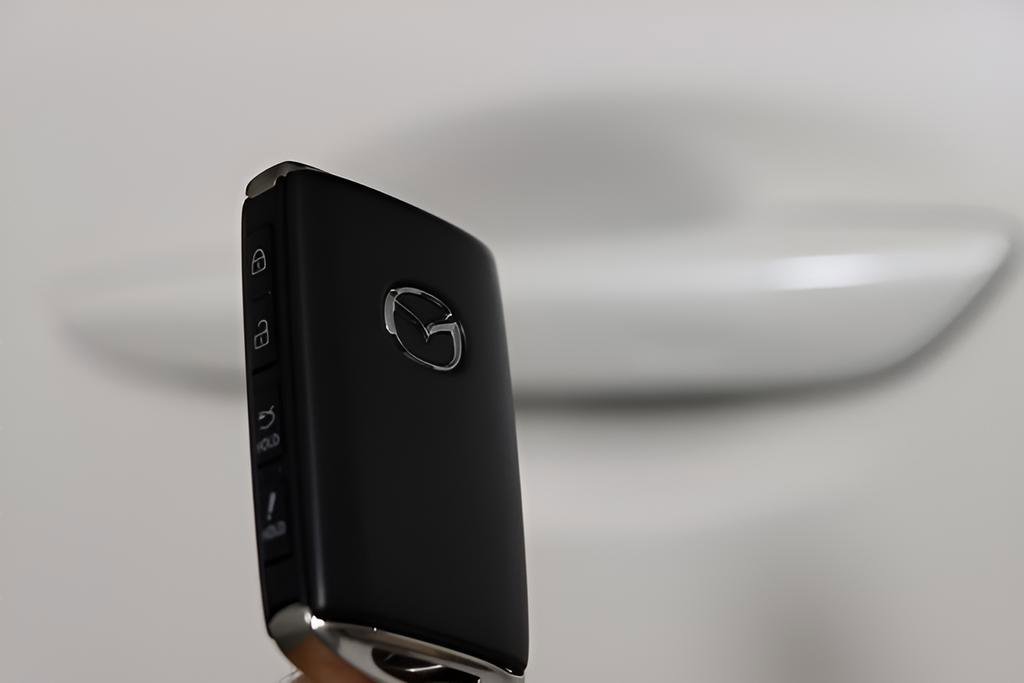 Used 2024 MAZDA MAZDA3 s image 45