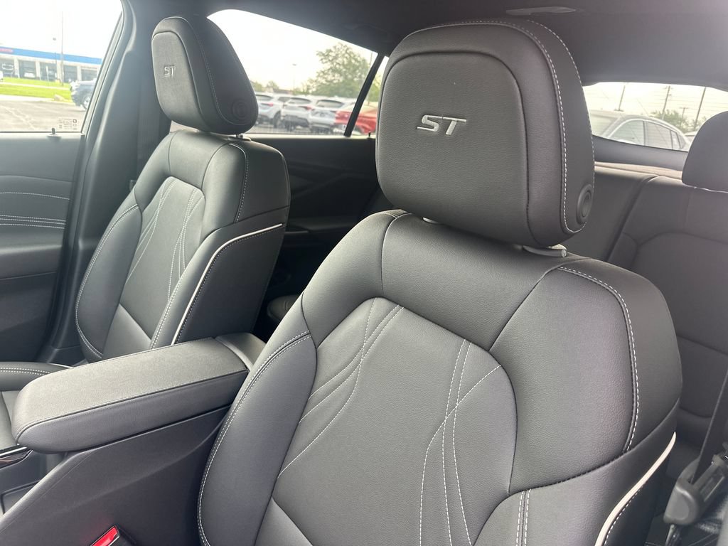 New 2026 Buick Envista Sport Touring w/ Studio Series FWD image 13
