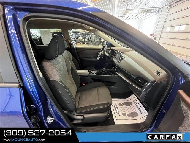Used 2023 Nissan Rogue SV image 5