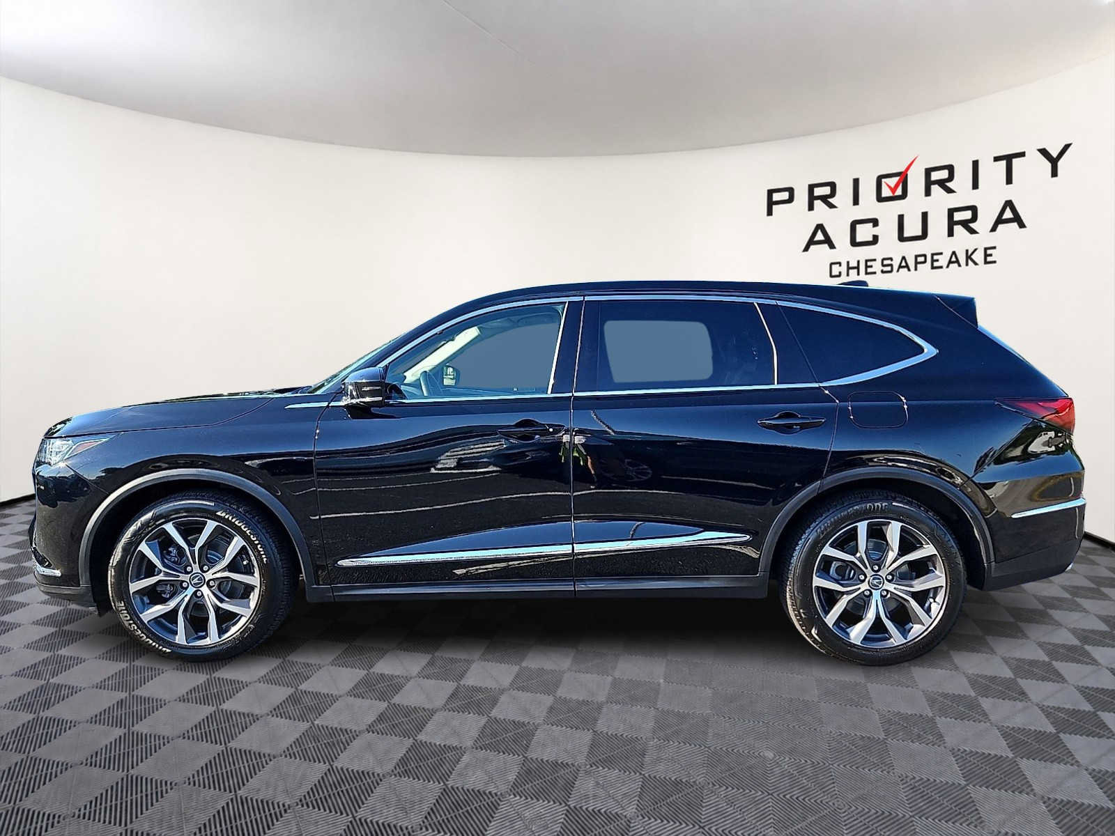 Certified 2024 Acura MDX w/ Technology Package AWD/4WD image 7