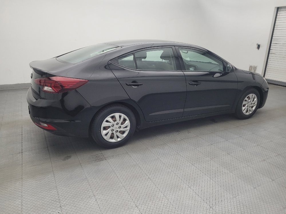 Used 2020 Hyundai Elantra SE FWD image 10