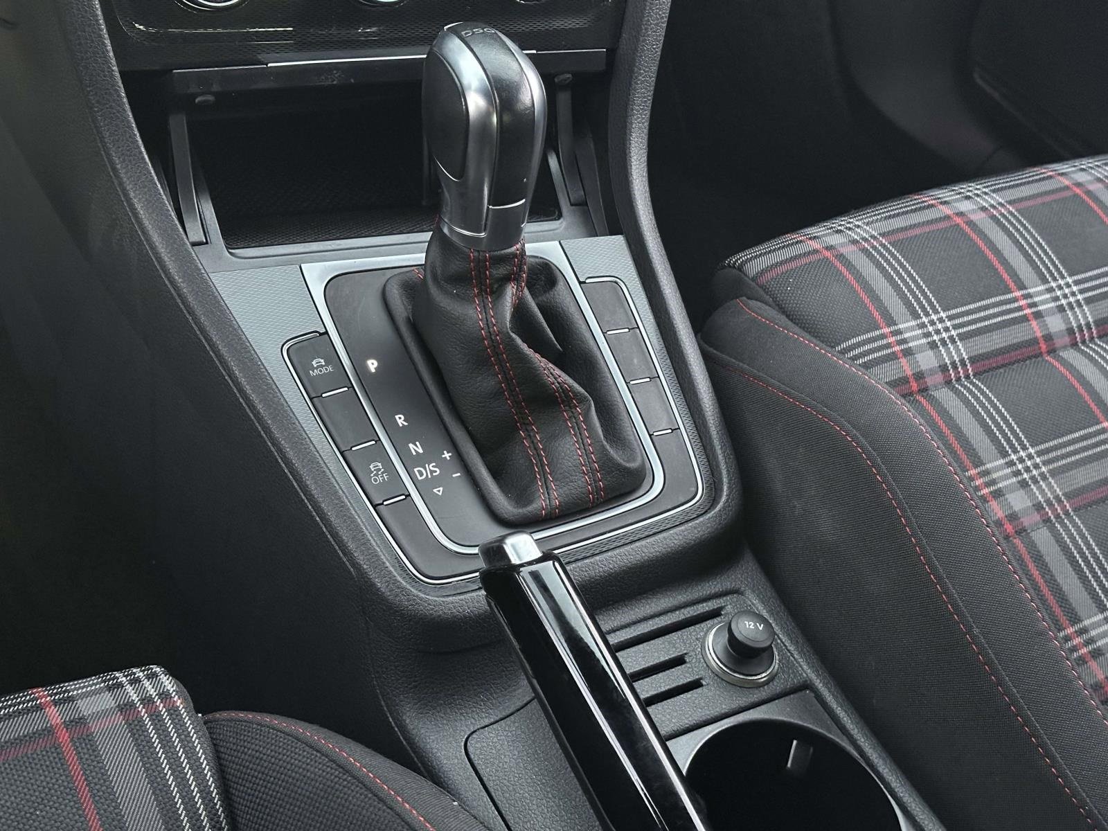 Used 2016 Volkswagen GTI S image 19