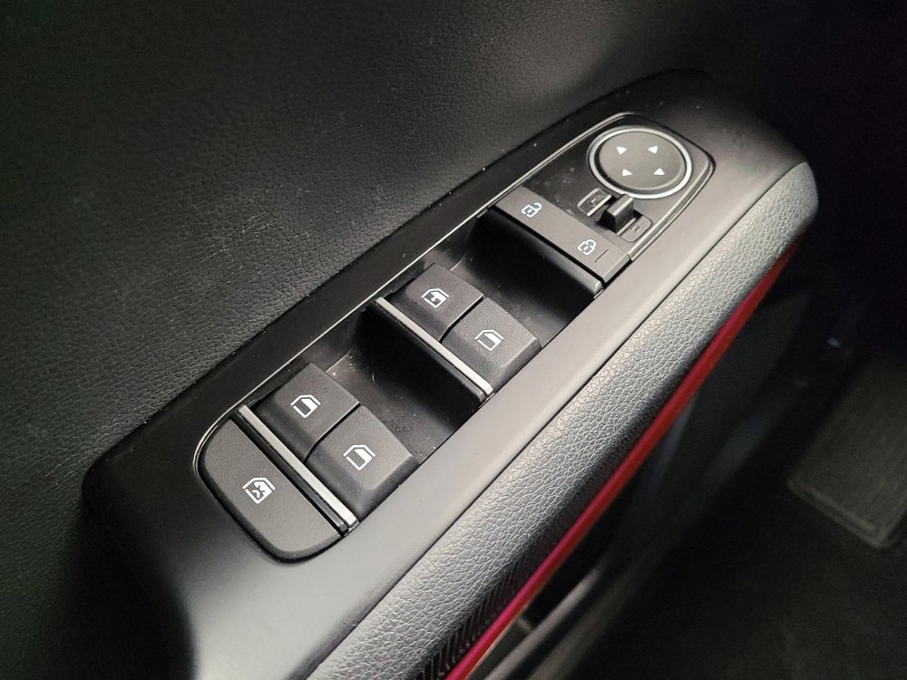 Used 2023 Kia Soul GT-Line w/ GT-Line Technology Package image 27