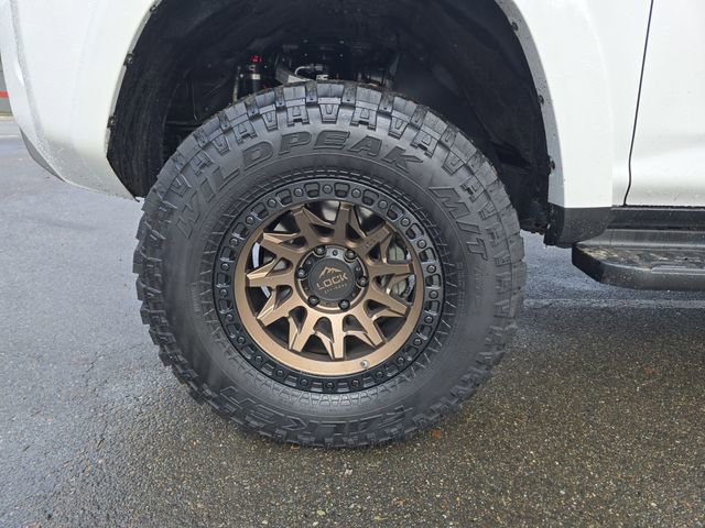 Used 2022 Toyota 4Runner TRD Off-Road image 35