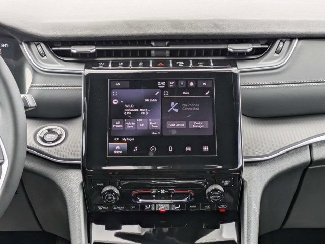 New 2026 Jeep Grand Cherokee L Laredo RWD image 19