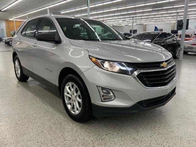 Used 2019 Chevrolet Equinox LS AWD/4WD image 4