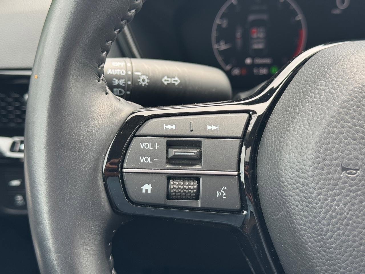 Certified 2025 Honda CR-V EX-L image 22
