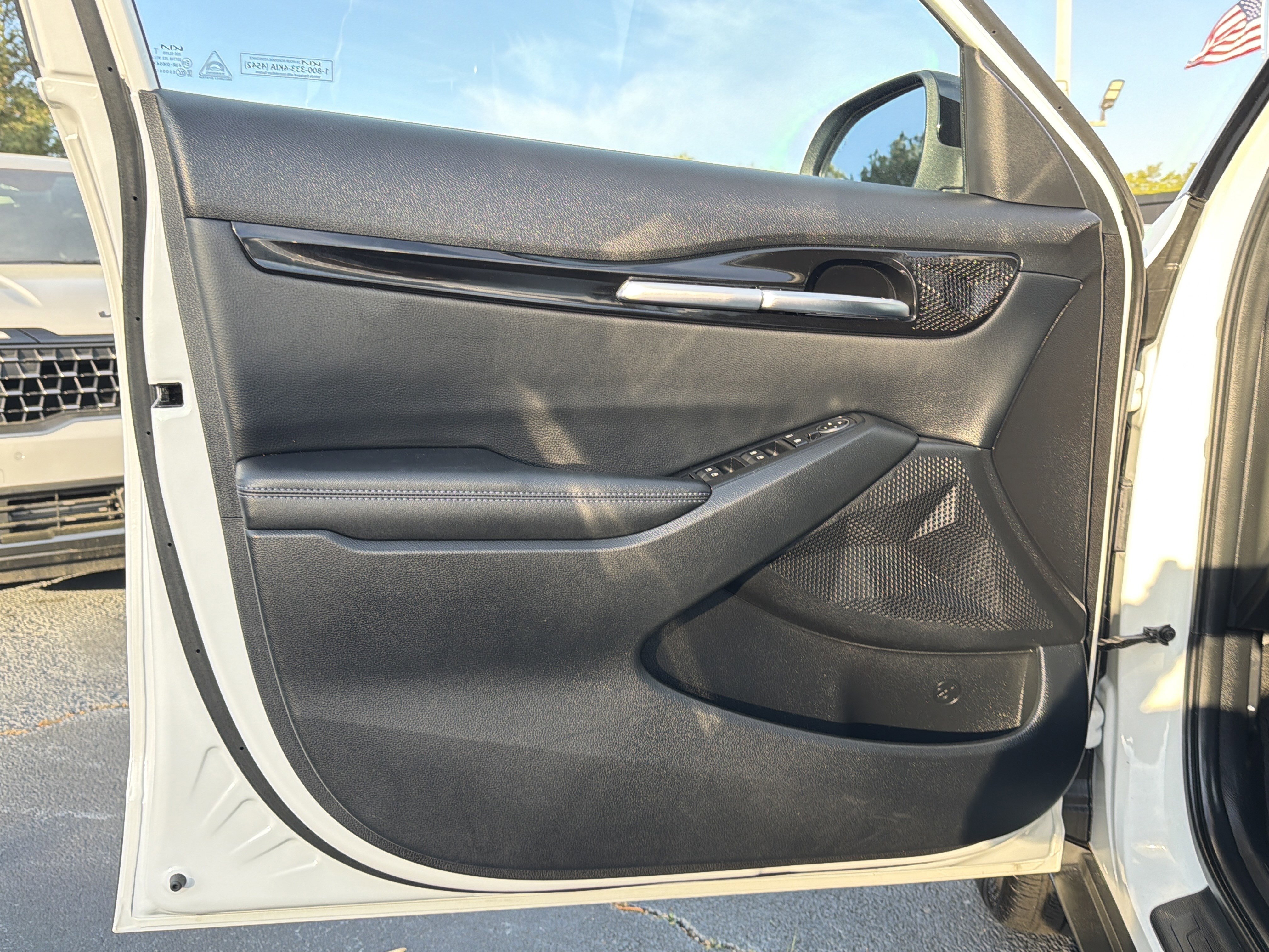 Used 2023 Kia Seltos S image 9