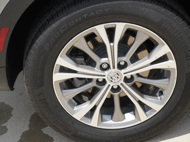 Used 2023 Buick Envision Preferred AWD/4WD image 12