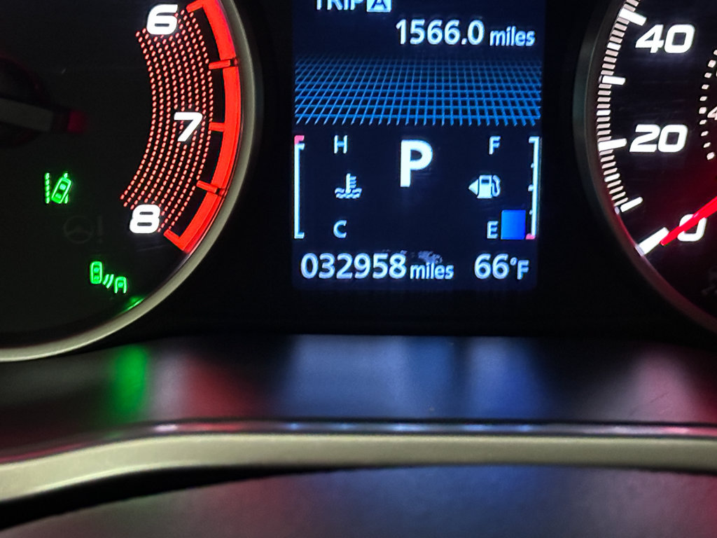 Used 2025 Mitsubishi Eclipse Cross AWD image 42