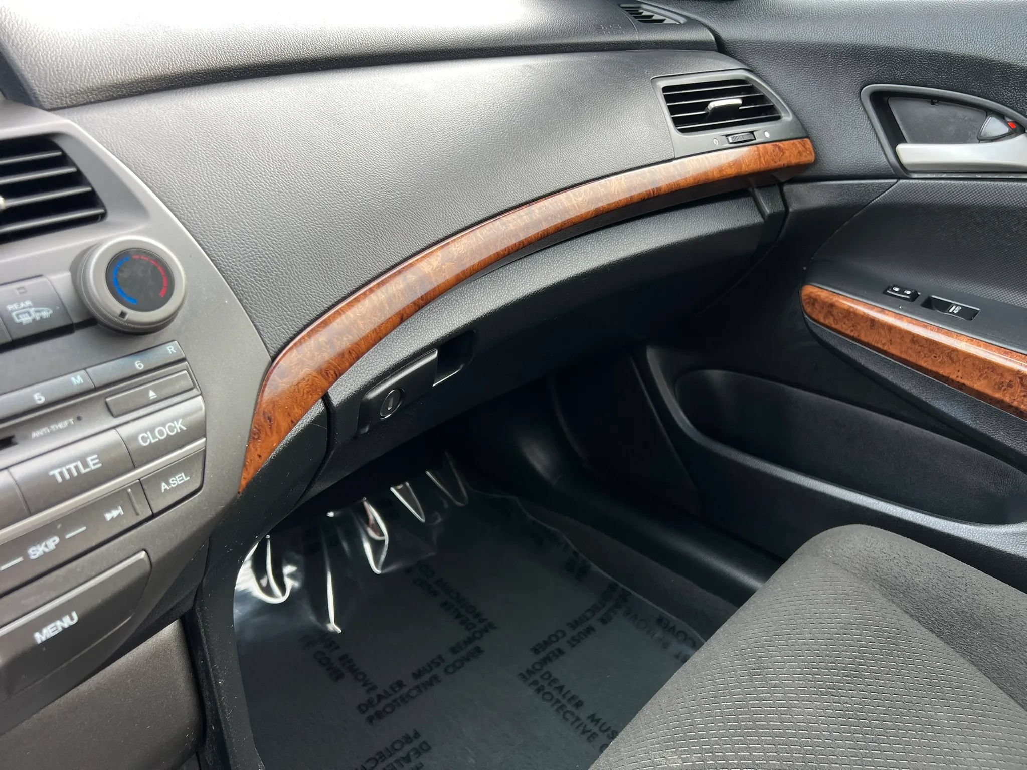 Used 2012 Honda Accord EX image 26