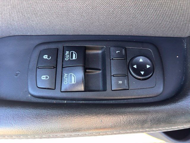 Used 2019 Dodge Challenger SXT RWD image 23