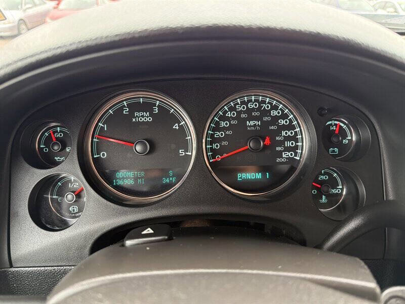 Used 2013 GMC Sierra 3500 Denali image 29