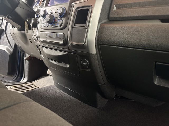Used 2022 RAM 1500 Classic Warlock w/ Electronics Group image 23