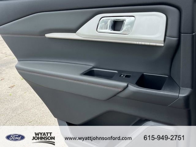 New 2026 Ford Explorer Active image 17