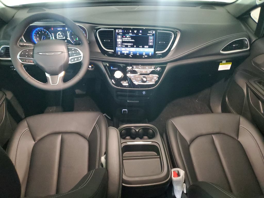 New 2027 Chrysler Pacifica Select FWD image 21
