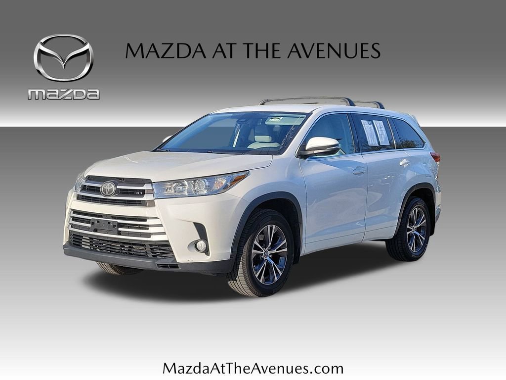 Used 2017 Toyota Highlander Plus 360° Tour
