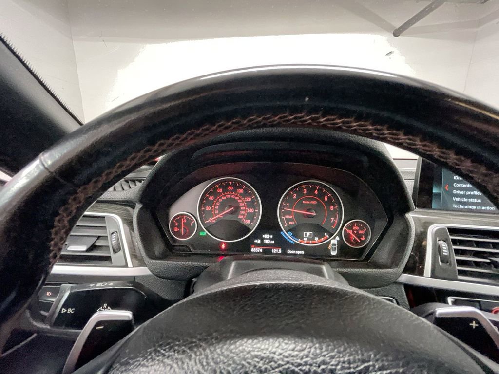 Used 2018 BMW 430i Convertible image 11