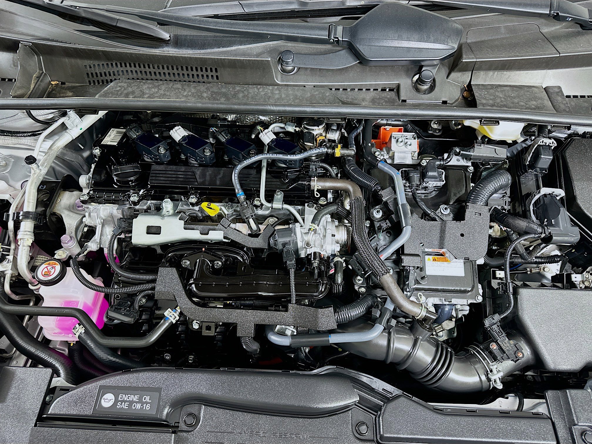 Used 2025 Toyota Prius LE image 32